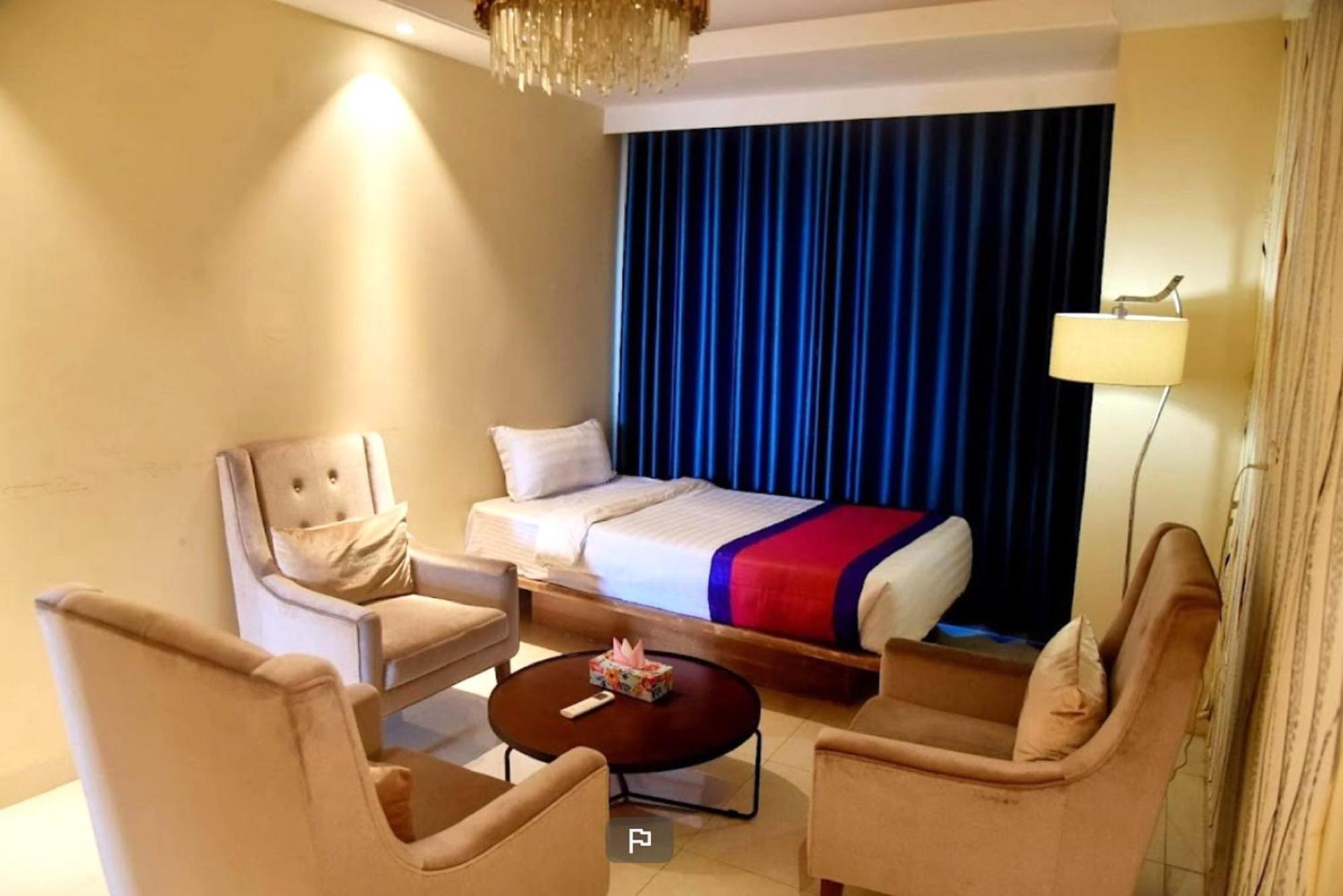 Annex Suites Bogra Екстер'єр фото