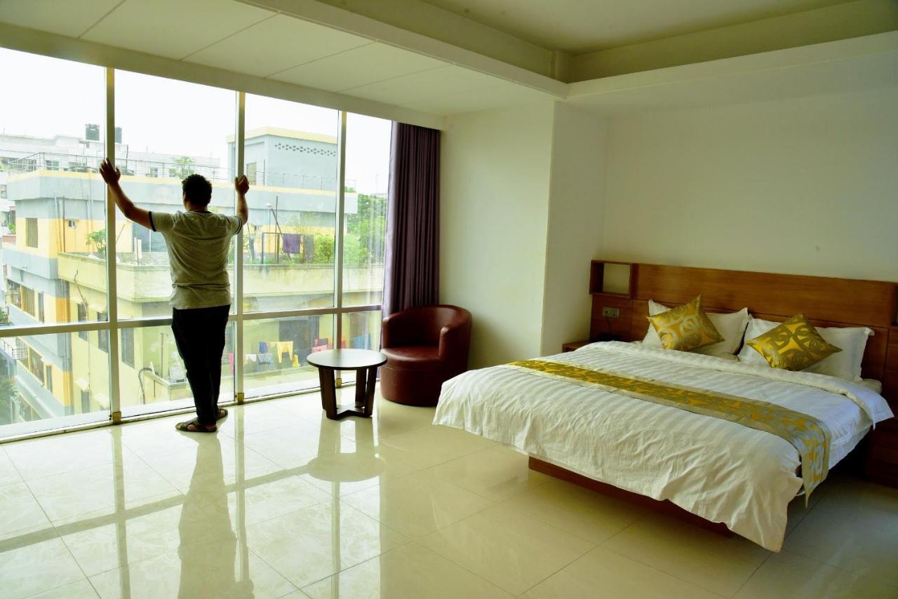 Annex Suites Bogra Екстер'єр фото